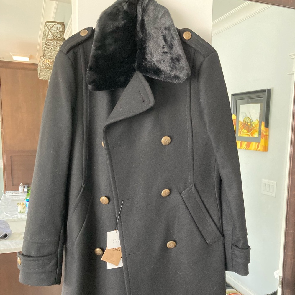 Zara Faux Fur collar mens trench coat *NEW*